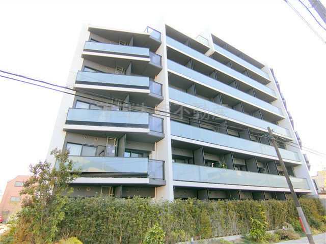 建物外観　2021年3月築　RC鉄筋コンクリート造地上7階建て1R 1