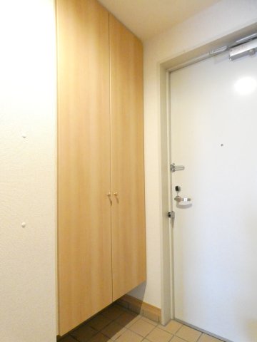 玄関　玄関※別部屋参考写真