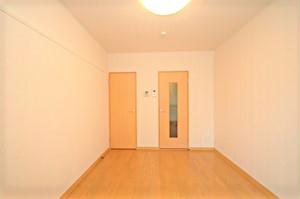 居室・リビング　同タイプ物件の為、形状や間取寸法、色調等が実際とは異なります