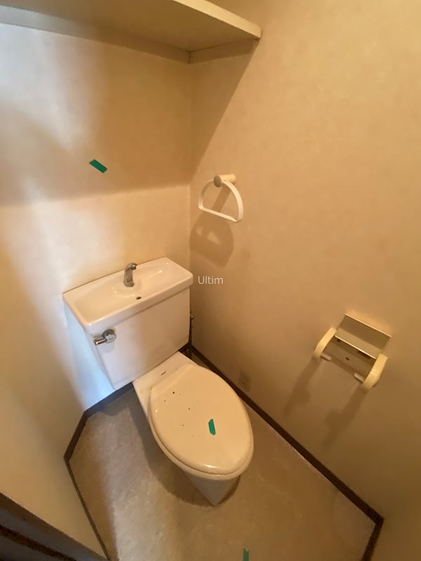 トイレ　※同タイプの他のお部屋です