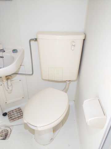 トイレ　カテリーナ経堂