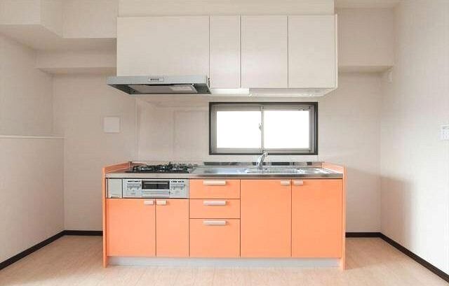 キッチン　人気のシステムキッチンです