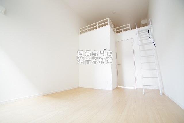 その他部屋・スペース　落ち着いた色調のお部屋