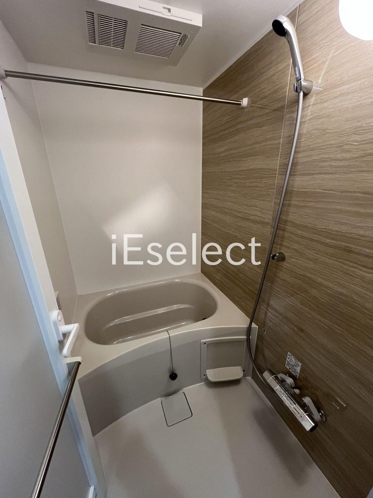 バス・シャワールーム　※同仕様の画像の為、実際とは異なります