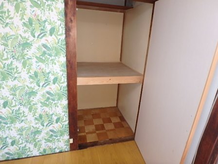 収納　【男性限定】室内には専用収納もございます。