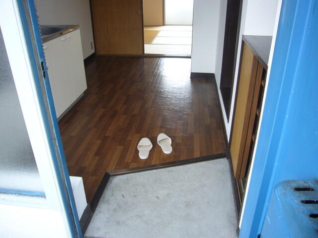 玄関　ユニットバス