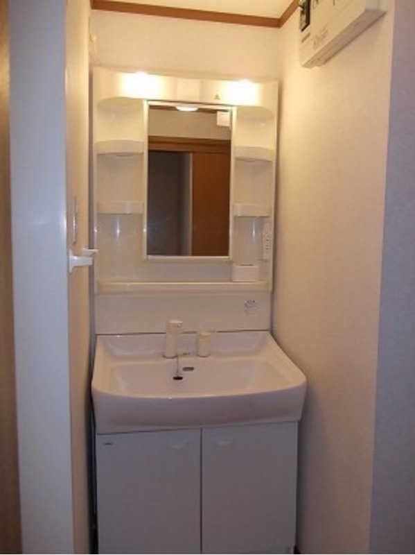 洗面設備　図面と現状に相違がある場合には現状を優先