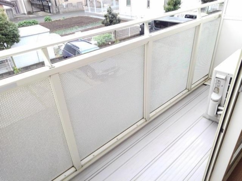 バルコニー　図面と現状に相違がある場合には現状を優先