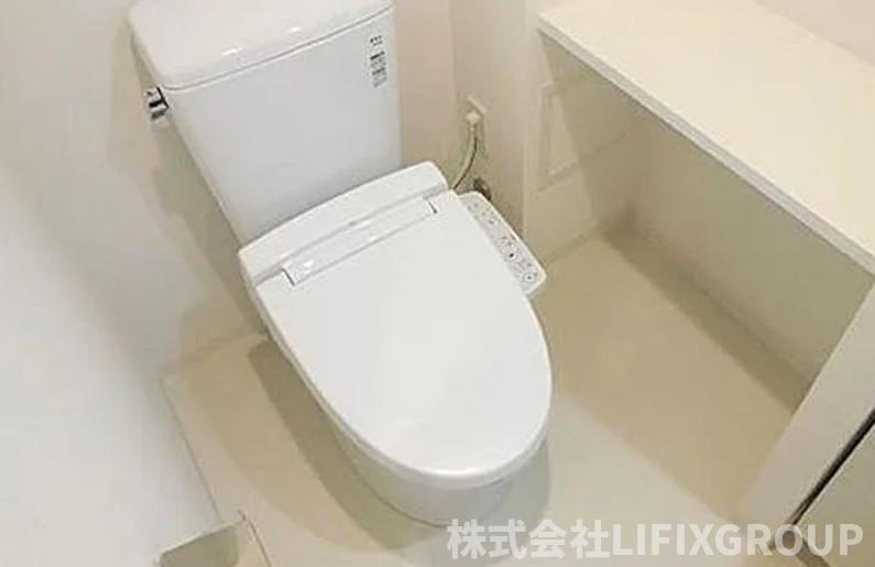 トイレ　トイレ