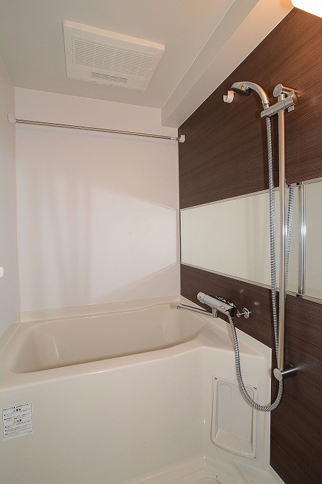 バス・シャワールーム　■浴室暖房乾燥機能付きバス♪
