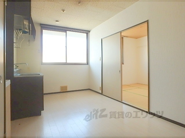 居室・リビング　リビング