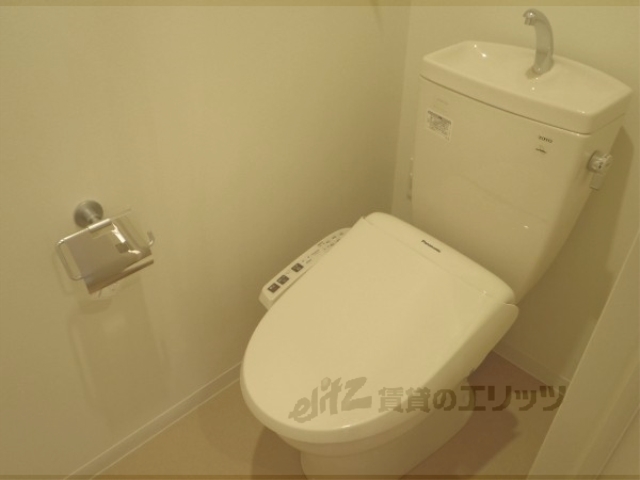 トイレ　ウォシュレット