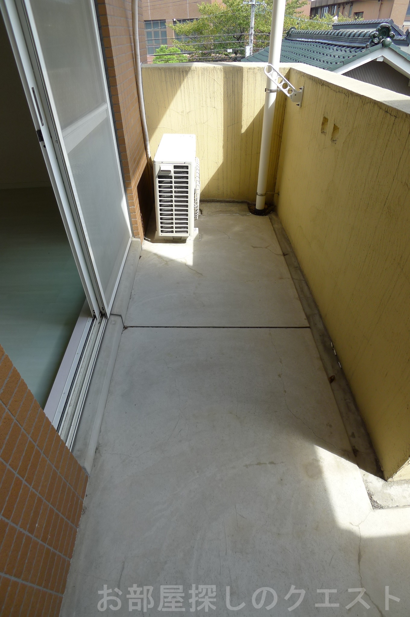 バルコニー　(写真は同タイプ）