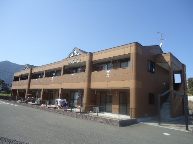 建物外観　外観写真（昼）