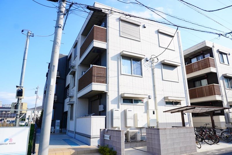 建物外観　浦和美園駅徒歩9分（720ｍ）