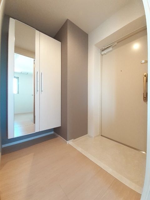 玄関　☆広々とした玄関☆