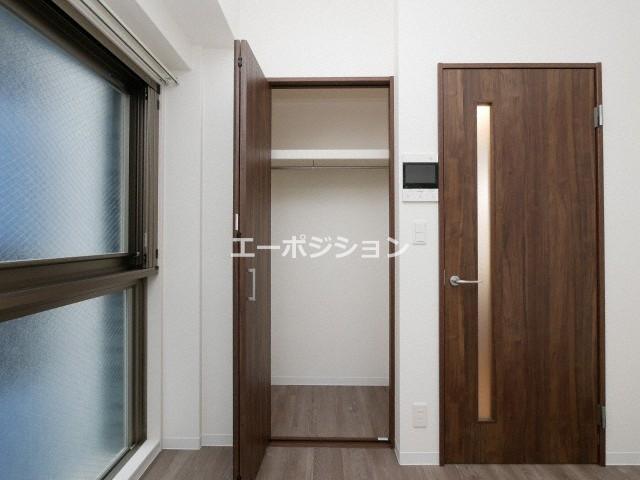 収納　フォーリアライズ難波シエロ