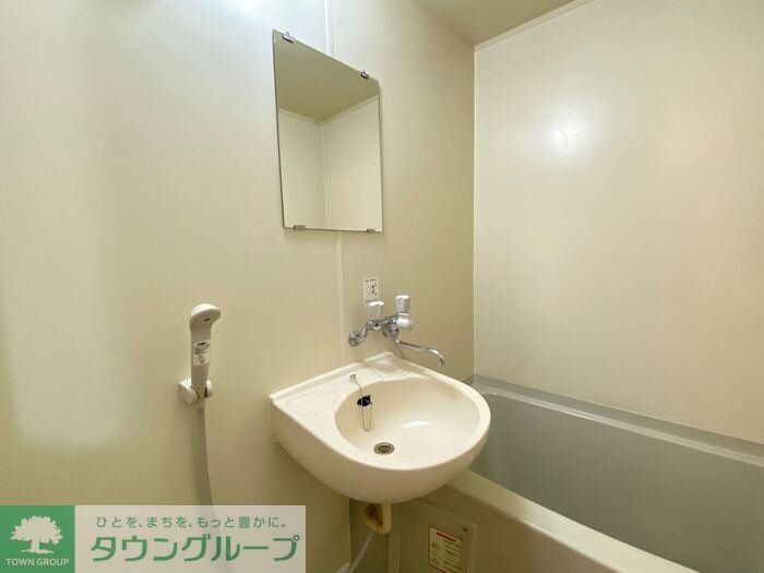 洗面設備　お部屋探しは株式会社　タウンハウジング　までお気軽にお問合…