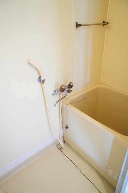 バス・シャワールーム　バストイレ独立設計