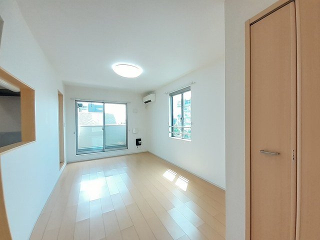 居室・リビング　使いやすいリビングです