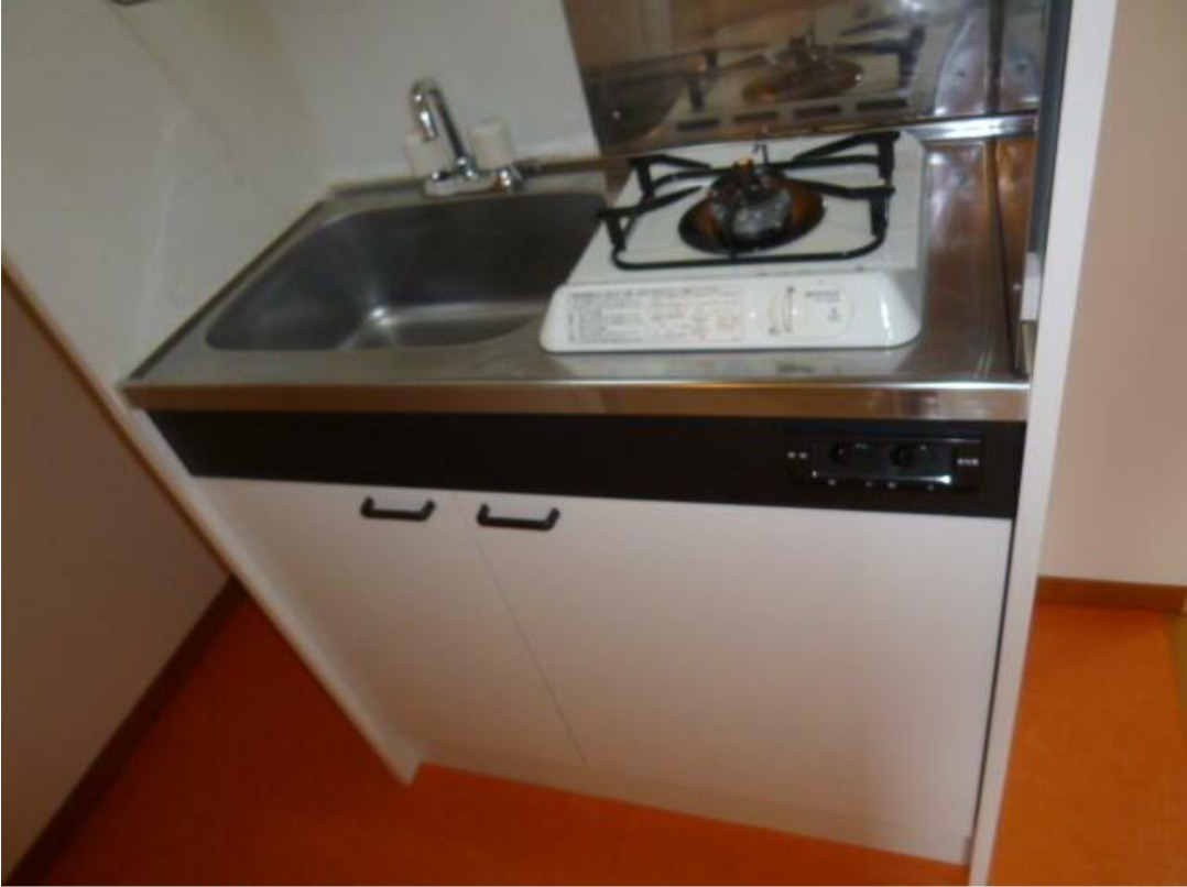 キッチン　コンパクトですが機能面はばっちりです