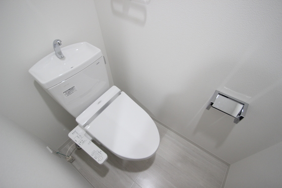 トイレ　※別部屋の写真です