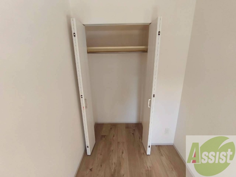 収納　洋室にはクローゼットがあるのですっきり片付きそうです。