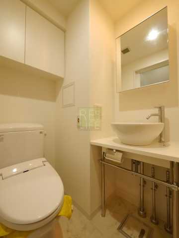 洗面設備　コンフォリア春日富坂（別部屋参考画像）