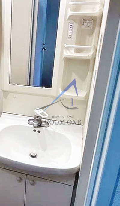 洗面設備　洗面台です。