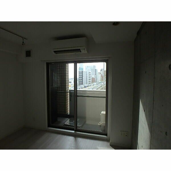 居室・リビング　別部屋参考写真