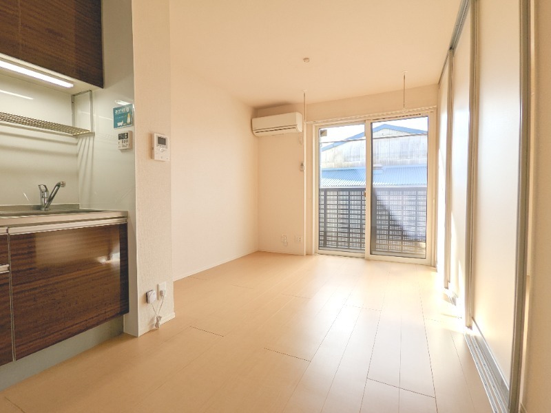 居室・リビング　図面と現状に相違がある場合には現状を優先