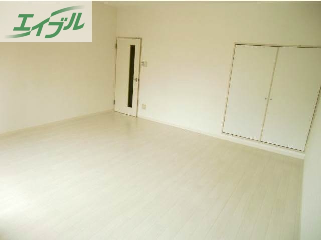 居室・リビング　同タイプのお部屋の写真です