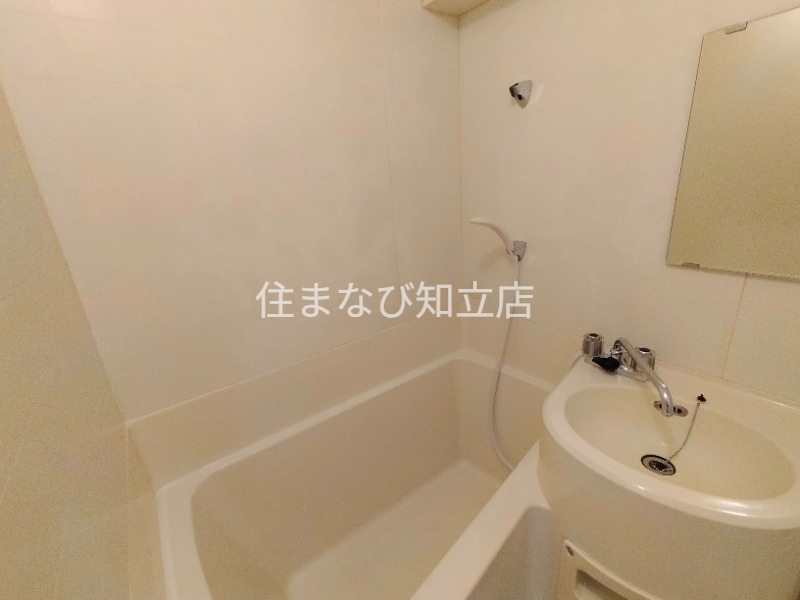 洗面設備　同型別部屋写真