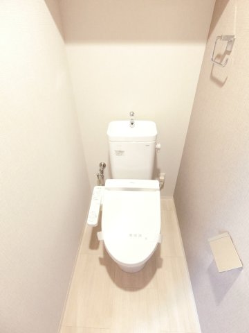 トイレ　詳細は、RISUMO江坂本店→06-6155-7137まで♪