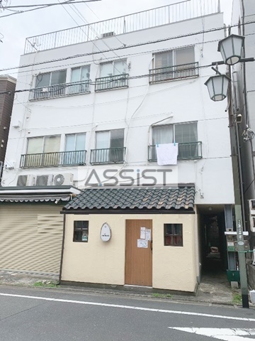 建物外観　お電話でお問い合わせ頂きますとスムーズに対応可能です＾＾