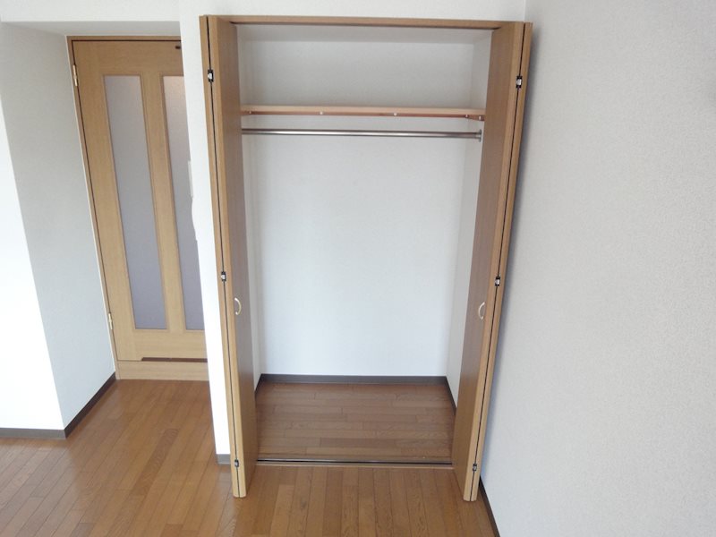収納　別タイプ参考写真掲載。
