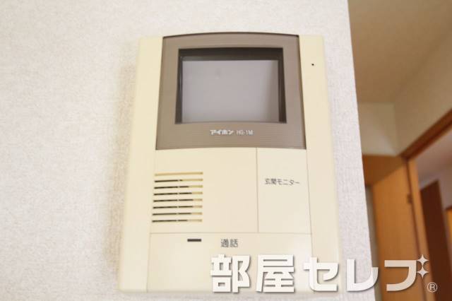セキュリティ　ＴＶモニターホンでお客様も確認出来ます。