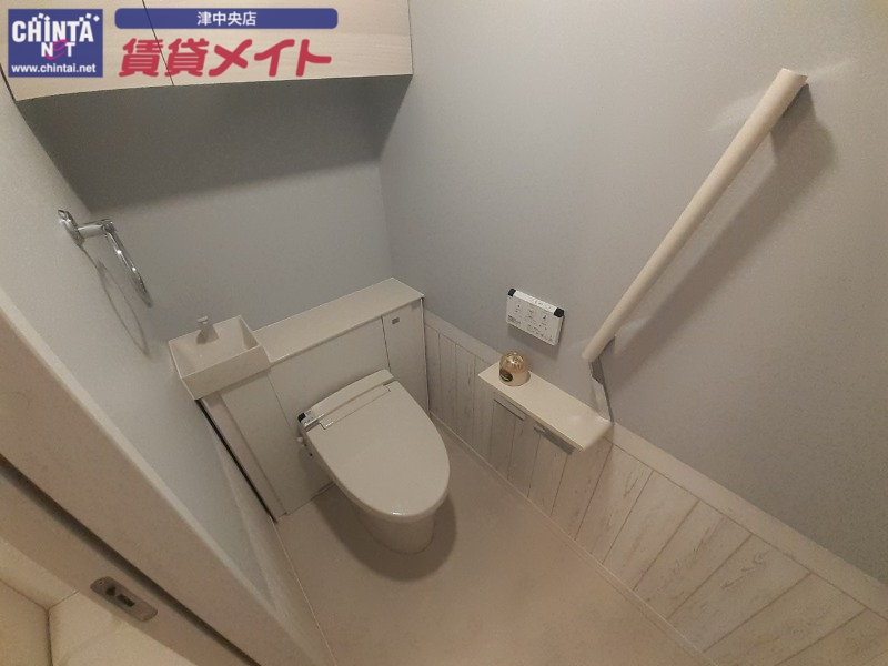 トイレ　同タイプの画像です