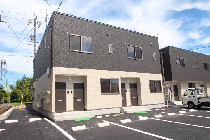 建物外観　Ｎスタイルホームにお任せ下さい♪