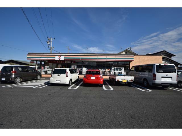 コンビニ　セブンイレブン江南前飛保町店（コンビニ）まで304m