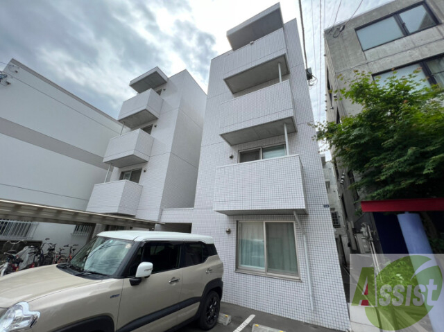 建物外観　札幌市中央区南６条西「レデール西１８丁目」