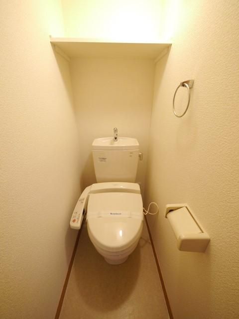トイレ　★ウォシュレット付のトイレです★