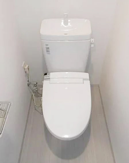 トイレ　★温水洗浄便座★