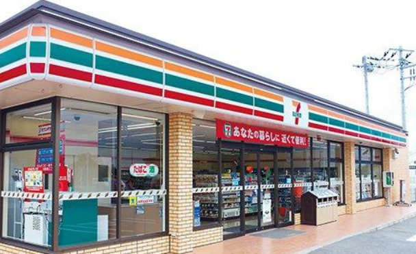 コンビニ　セブンイレブン 世田谷桜上水1丁目店（コンビニ）まで240m