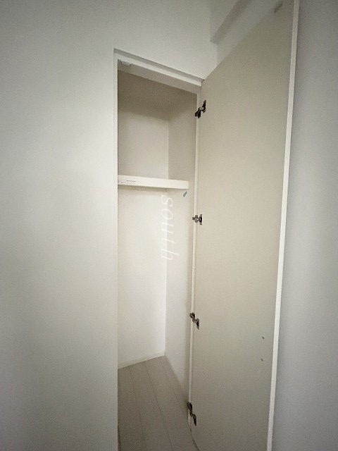 収納　階数により室内カラーが異なります