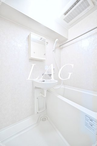 バス・シャワールーム　お風呂です。