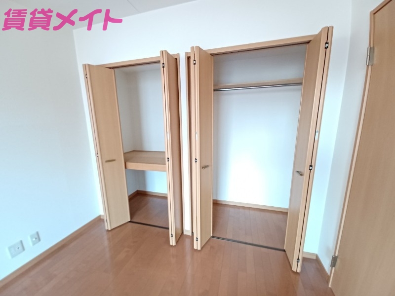 収納　反転タイプ参考写真