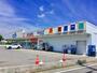 ドラックストア　ウエルシア岡崎明大寺店（ドラッグストア）まで410m