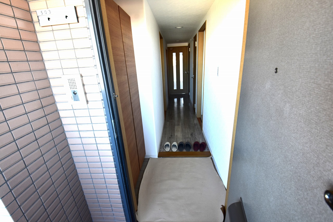 玄関