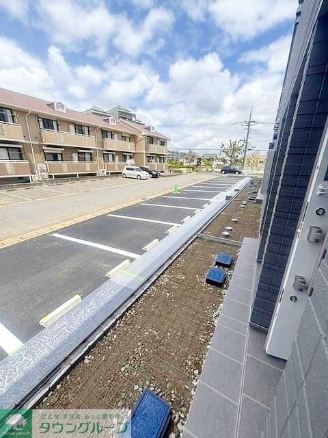 玄関　お問合せはタウンハウジングまで！※現地待合わせ相談可能